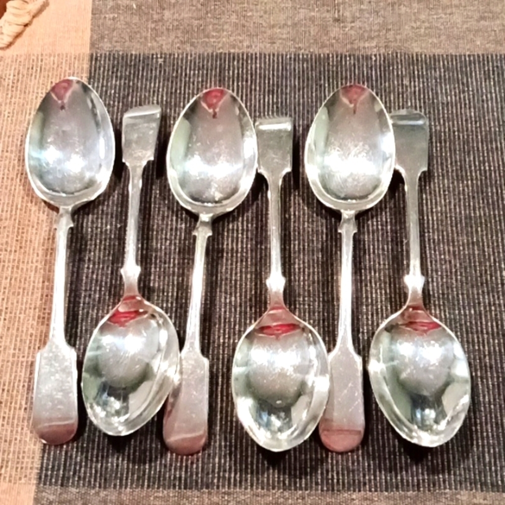 Phillip Ashberry & Sons Silver Plated Fiddleback 6.75" Dessert Soup Spoon Set 6
